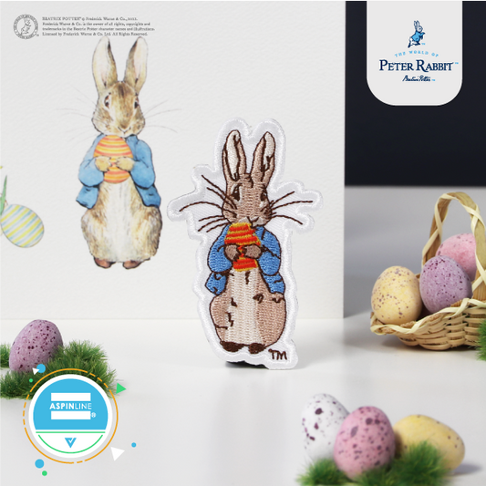 Peter Rabbit™ Easter Greeting Card & Patch Gift Set